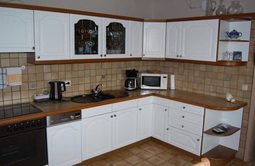Duppach Apartment | Holiday apartment Haus Handwerk - 4-bed apartment shower/toilet