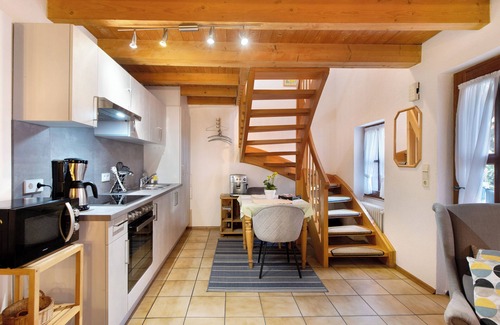 Britzingen Apartment | Holiday Apartment "Haus Romann" with Shared Terrace & Wi-Fi