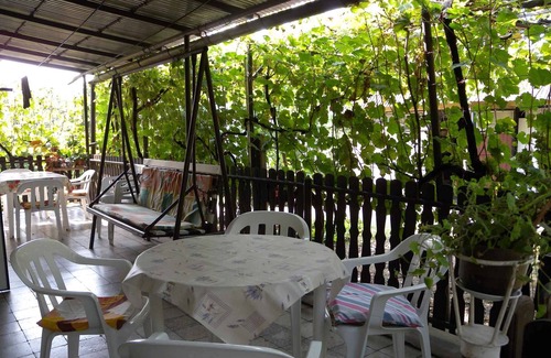 Balatonboglar Apartment | Holiday apartment in the city center with garden pavilion