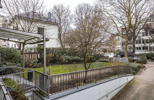 Rotherbaum Apartment | Holiday Apartment "In Pöseldorf" with Balcony & Wi-Fi
