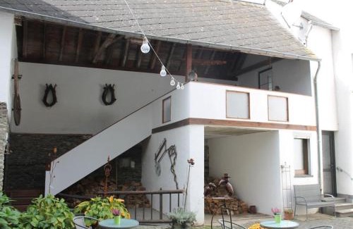 Polch House | Holiday apartment in Polch with parking