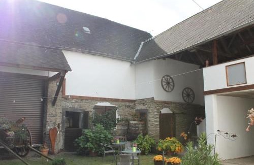 Polch House | Holiday apartment in Polch with parking