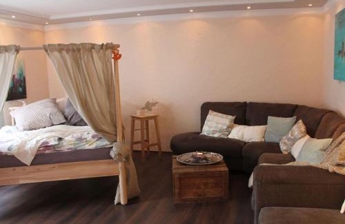 Polch House | Holiday apartment in Polch with parking