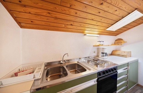 Cornedo All'isarco Apartment | Holiday Apartment "Grödnerhof - Almöhi" Mountain View, Wi-Fi, Garden & Balcony