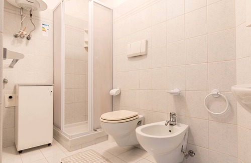Ponte Arche Apartment | Holiday Apartment "Residence Comano Girasole 1" with Balcony and Wi-Fi