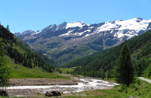 Melago Apartment | Holiday apartment valley view