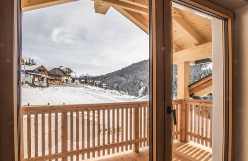 Badia Apartment | Holiday Apartment "Biohof Ruances Sas" with Mountain View, Balcony & Wi-Fi