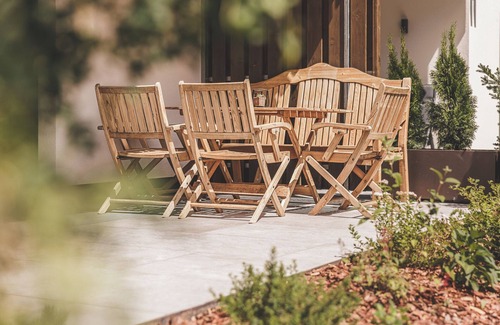 San Giovanni Apartment | Holiday Apartment 'Silva Romantic' with Mountain View, Private Terrace and Wi-Fi