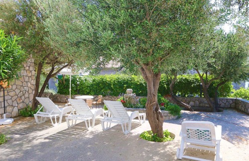 Jakisnica Apartment | Holiday apartment Jaksinica for 1 - 6 persons with 3 bedrooms - Holiday apartment in one or multi-fa