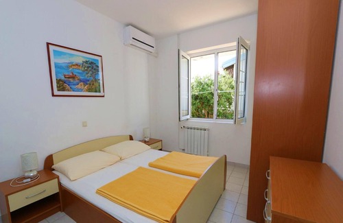 Jakisnica Apartment | Holiday apartment Jaksinica for 1 - 6 persons with 3 bedrooms - Holiday apartment in one or multi-fa