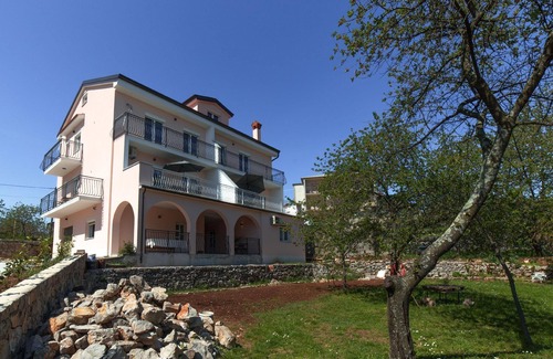 Trinajstici Apartment | Holiday apartment Kastav for 1 - 5 persons with 2 bedrooms - Holiday apartment in one or multi-famil