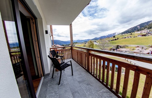 Terento Apartment | Holiday Apartment "Kieserhof Wald" with Mountain View, Private Terrace & Wi-Fi