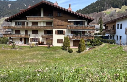 Klosters-Serneus Apartment | Holiday apartment Klosters for 1 - 5 persons with 2 bedrooms - Holiday apartment in one or multi-fam