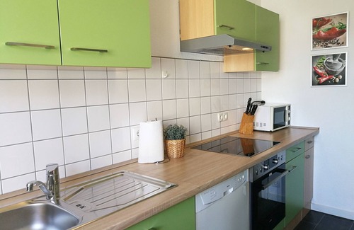 Sued Apartment | Holiday Apartment 'Koblenz City Wohnung Rechts' with Balcony and Wi-Fi