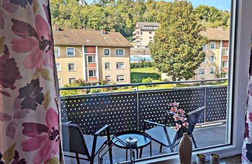 Sued Apartment | Holiday Apartment 'Koblenz City Wohnung Rechts' with Balcony and Wi-Fi
