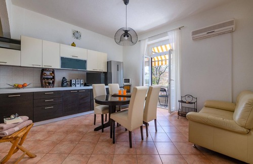 Koromacno Apartment | Holiday apartment Koromacno for 1 - 4 persons with 2 bedrooms - Holiday apartment in one or multi-fa