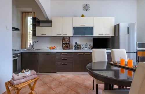 Koromacno Apartment | Holiday apartment Koromacno for 1 - 4 persons with 2 bedrooms - Holiday apartment in one or multi-fa