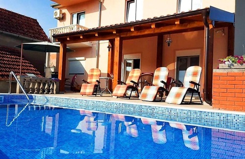 Radanovici Apartment | Holiday apartment Kotor for 1 - 4 persons with 2 bedrooms - Holiday apartment in one or multi-family
