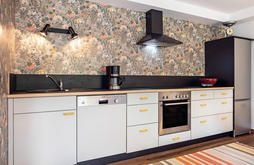 Ingenried Apartment | Holiday Apartment 'Krottenhill 2 1 4' with Mountain View, Private Terrace and Wi-Fi