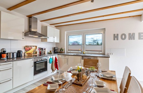 Schwanau Apartment | Holiday Apartment "Leppert" with Private Terrace & Wi-Fi