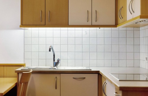 Naz Apartment | Holiday Apartment 'Linder 17' with Mountain View, Communal Pool and Wi-Fi