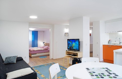 Bezigrad District Apartment | Holiday apartment Ljubljana for 2 - 4 persons with 2 bedrooms - Holiday apartment in one or multi-fa