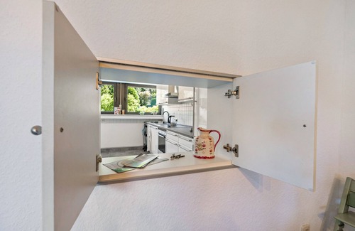 Luedenscheid Apartment | Holiday Apartment 'My Cocoon' with Private Terrace and Wi-Fi