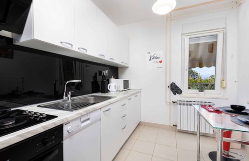 Milcetici Apartment | Holiday apartment mit Klimaanlage und Terrasse