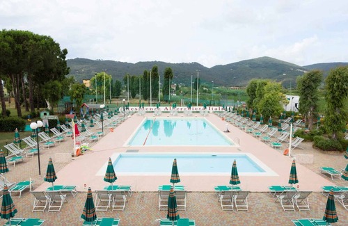 Luni Mare Apartment | Holiday apartment mit Pool