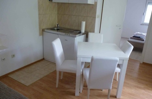 Seline Apartment | Holiday apartment mit Klimaanlage und Terrasse