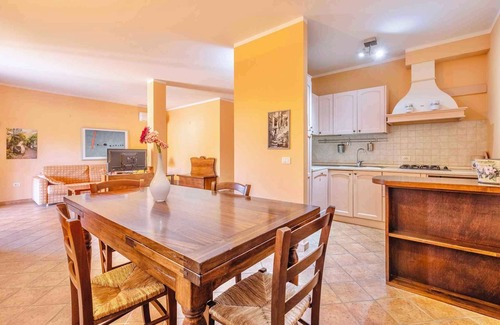 Sorano Apartment | Holiday apartment mit Klimaanlage und Pool