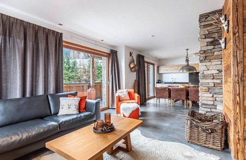 Rain Apartment | Holiday Apartment "Mountain Lodge Leogang - Top4" with Mountain View, Balcony & Wi-Fi
