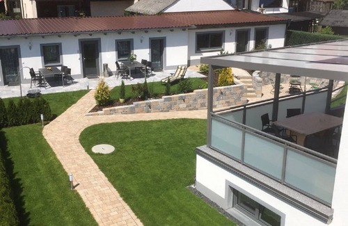 Wackersdorf Apartment | Holiday apartment North (WA325)
