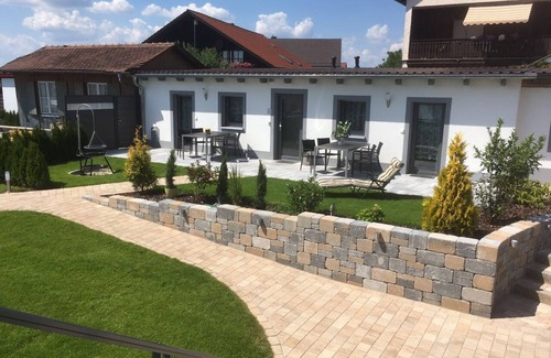 Wackersdorf Apartment | Holiday apartment North (WA325)