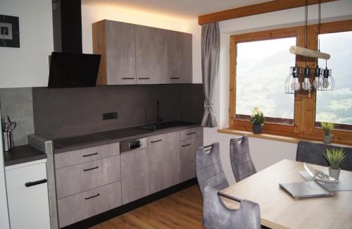 Aschau Im Zillertal Apartment | Holiday apartment near ski area, cleaning included