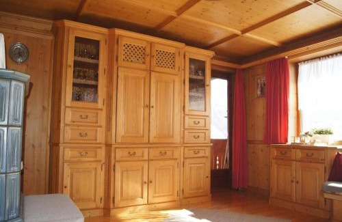 Aschau Im Zillertal Apartment | Holiday apartment near ski area, cleaning included