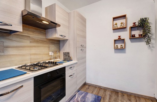 Malesco Apartment | Holiday Apartment "Nel Blu Dipinto Di Blu" with Mountain View, Private Garden & Balcony