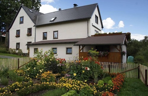 Siegmundsburg Apartment | Holiday apartment Neuhaus for 1 - 4 persons with 2 bedrooms - Holiday apartment