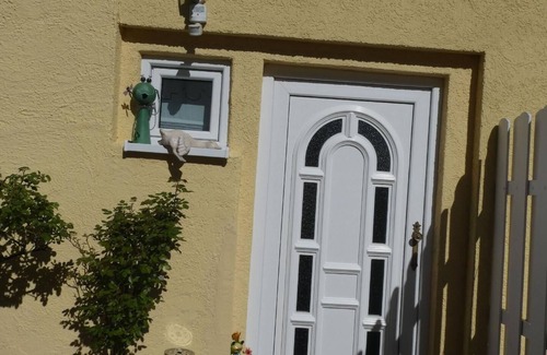Neustadt-Geinsheim Apartment | Holiday apartment Neustadt for 1 - 2 persons with 1 bedroom - Holiday apartment