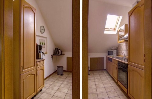 Sterkrade-Nord Apartment | Holiday apartment Oberhausen for 1 - 4 persons with 2 bedrooms - Row house