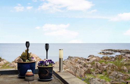 Allinge Apartment | Holiday apartment on the Bornholm cliffs