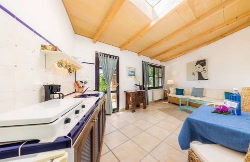 Son Macia Villa | Holiday Apartment 'Only Adults App. East Mallorca' with Shared Pool & Wi-Fi