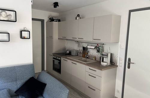 Muhr am See Apartment | Holiday Apartment "P Und P Deluxe" with Private Terrace & Wi-Fi