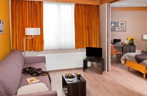Issy-les-Moulineaux Apartment | Holiday apartment Paris for 1 - 4 persons with 1 bedroom - Holiday apartment in one or multi-family