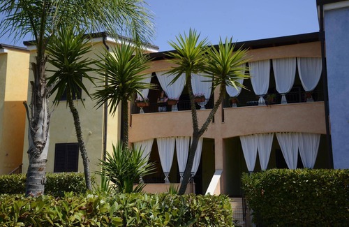 Policoro Apartment | Holiday apartment Policoro for 1 - 6 persons with 2 bedrooms - Row house