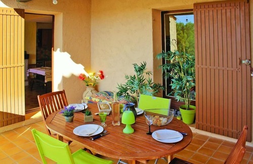 Sainte-Croix-du-Verdon Apartment | Holiday apartment Riez for 1 - 4 persons with 2 bedrooms - Holiday apartment in one or multi-family