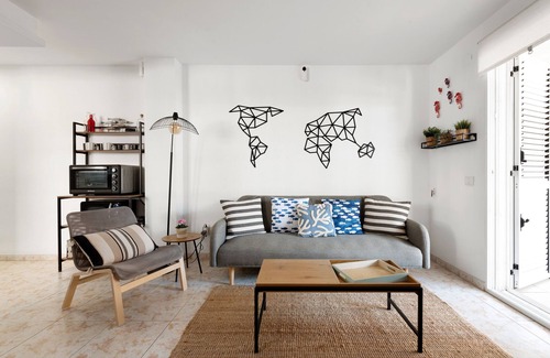 El Grau de Moncofa Apartment | Holiday Apartment 'Rincón Exquisito Junto Al Mar' close to the Beach with Private Jacuzzi & Wi-Fi