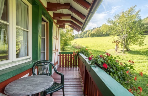 Owingen Apartment | Holiday Apartment "Risthof 2" with Shared Garden, Sauna and Playground