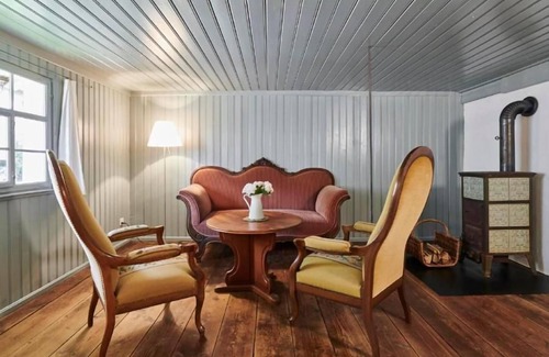 Romanshorn Apartment | Holiday apartment Romanshorn for 1 - 6 persons with 3 bedrooms - Historical building