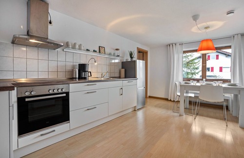 Rosshaupten Apartment | Holiday Apartment 'Silvia' with Mountain View, Shared Garden and Wi-Fi